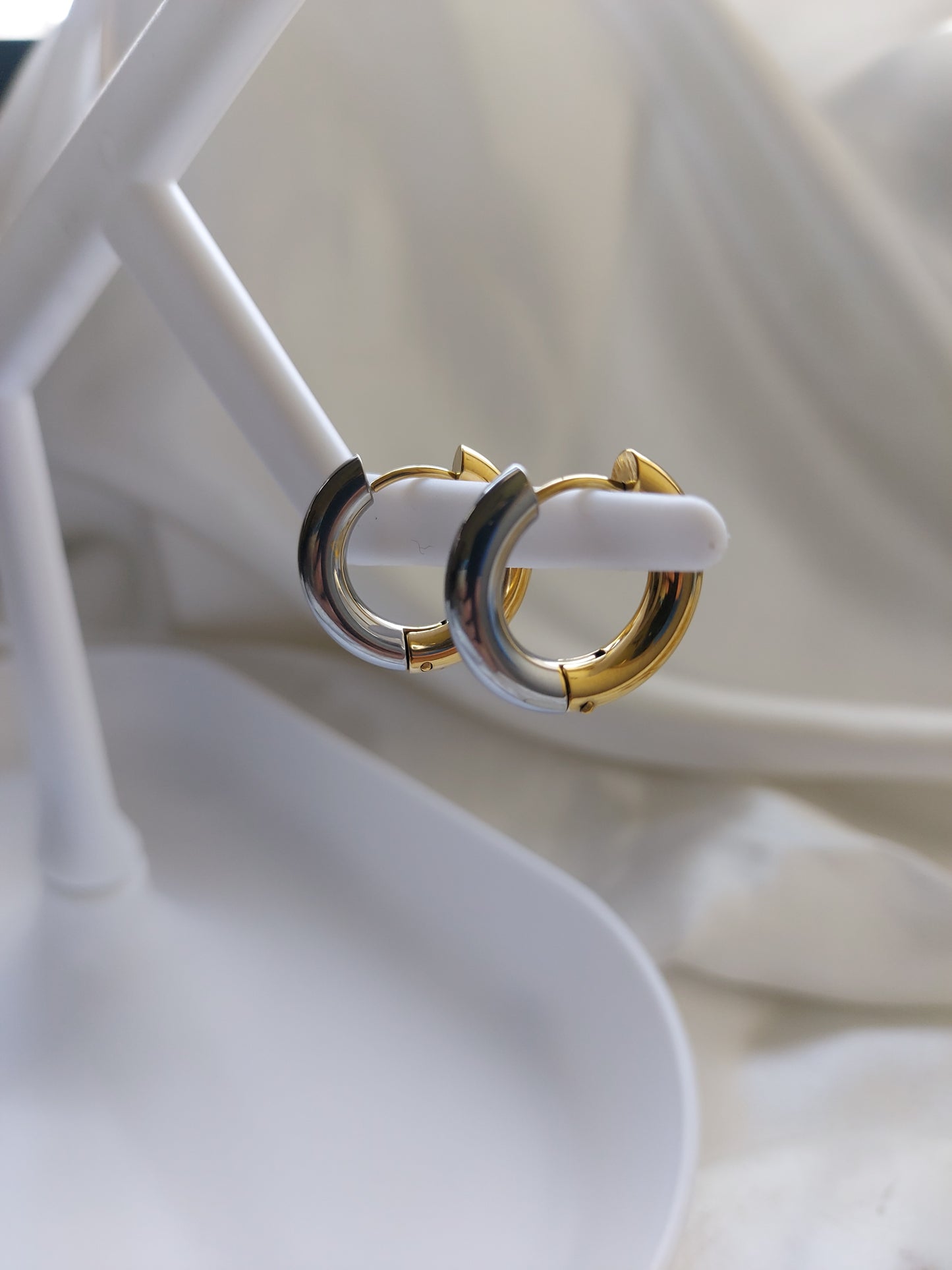 Aarca Dual Hoop Earrings