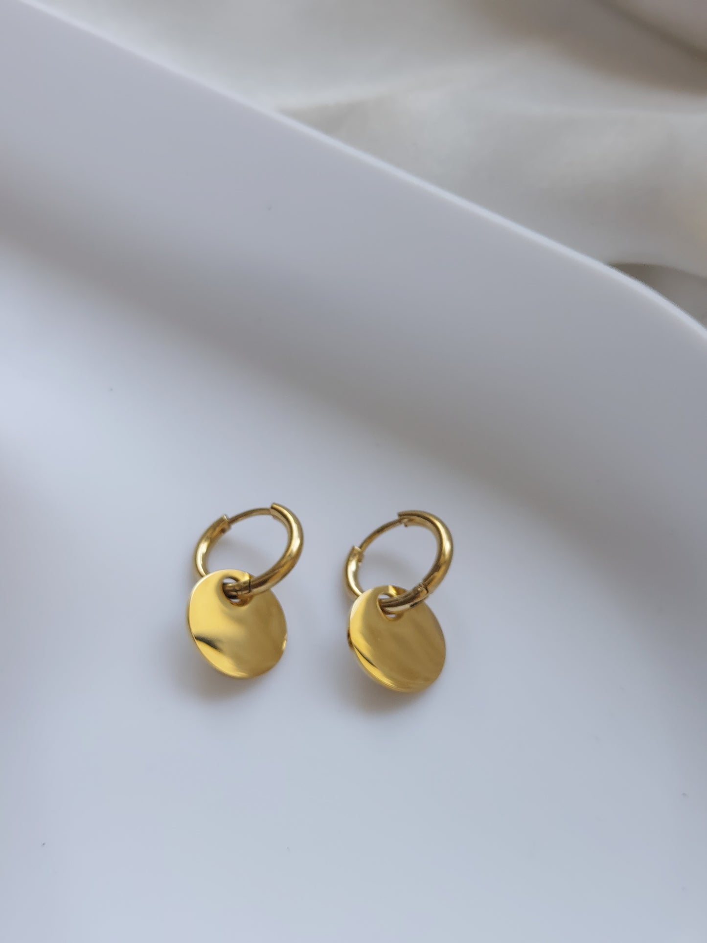 Lisa disc earrings