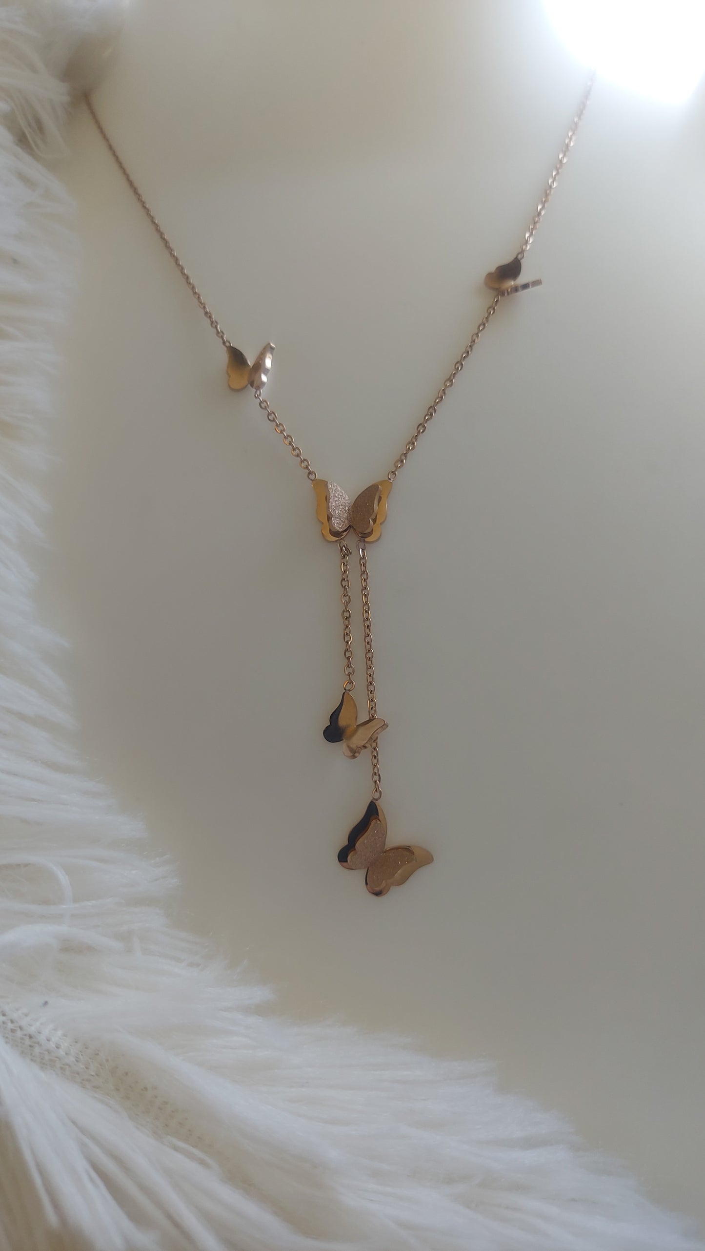 Dangling Butterfly Necklace