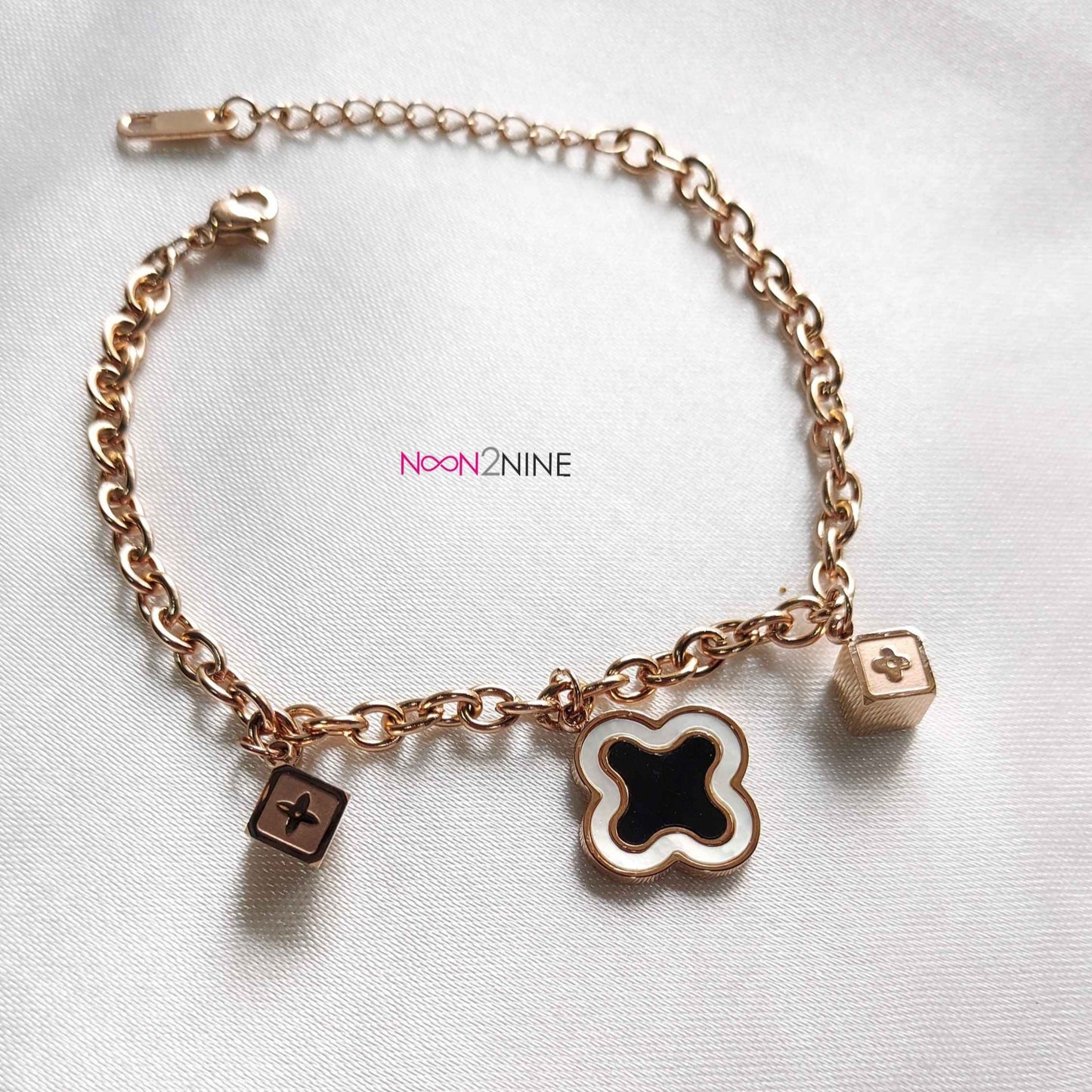 Clove Cube Charm Bracelet