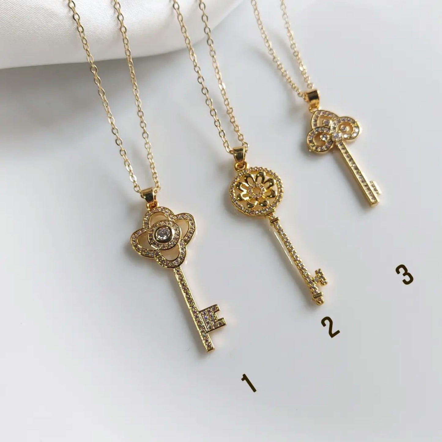 Love Key Neckpiece