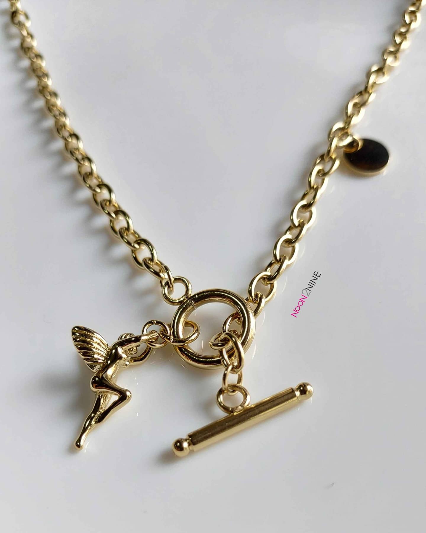 Gold Angel in Interlock Link Neckpiece